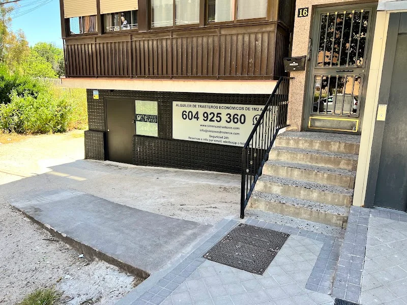 Trasteros Simancas en C. del Castillo de Uclés, 16, San Blas-Canillejas, 28037 Madrid, España - Imagen 3