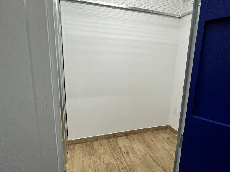 Trasteros Simancas en C. del Castillo de Uclés, 16, San Blas-Canillejas, 28037 Madrid, España - Imagen 4