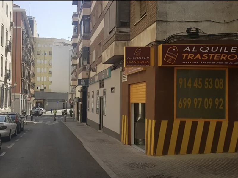 TRASTEROS CHAMBERÍ - INNERBOX en Calle de Jordán, 12, Chamberí, 28010 Madrid, España - Imagen 1