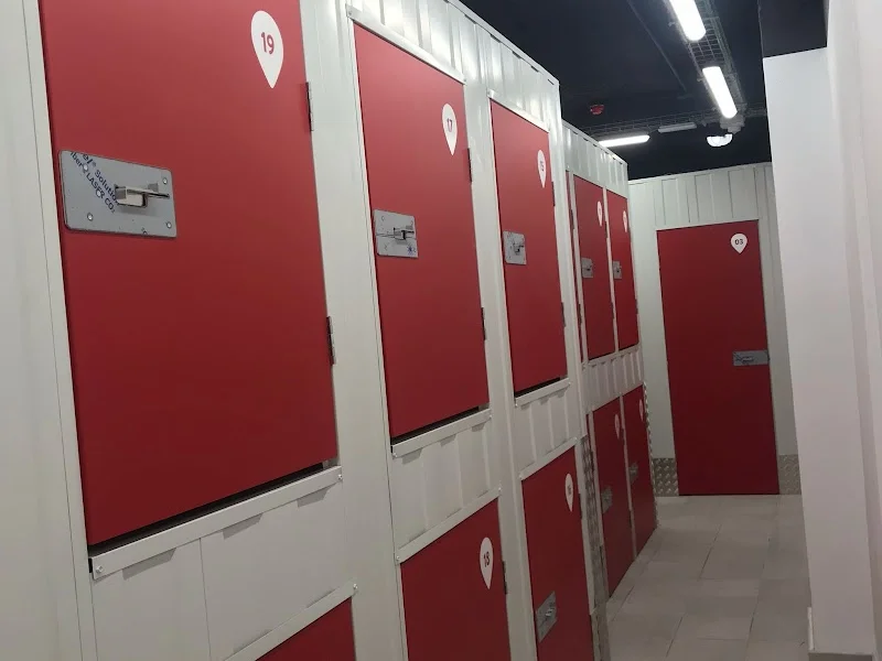 Trasteros Lockey en C. de Galileo, 45, Chamberí, 28015 Madrid, España - Imagen 1