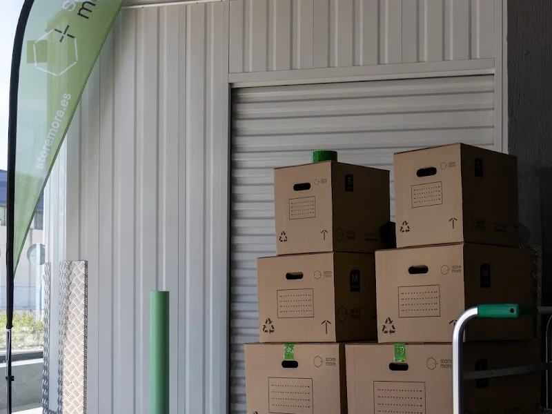 Storemore Carabanchel - trasteros carabanchel en C. del Aguacate, 50, Carabanchel, 28044 Madrid, España - Imagen 4