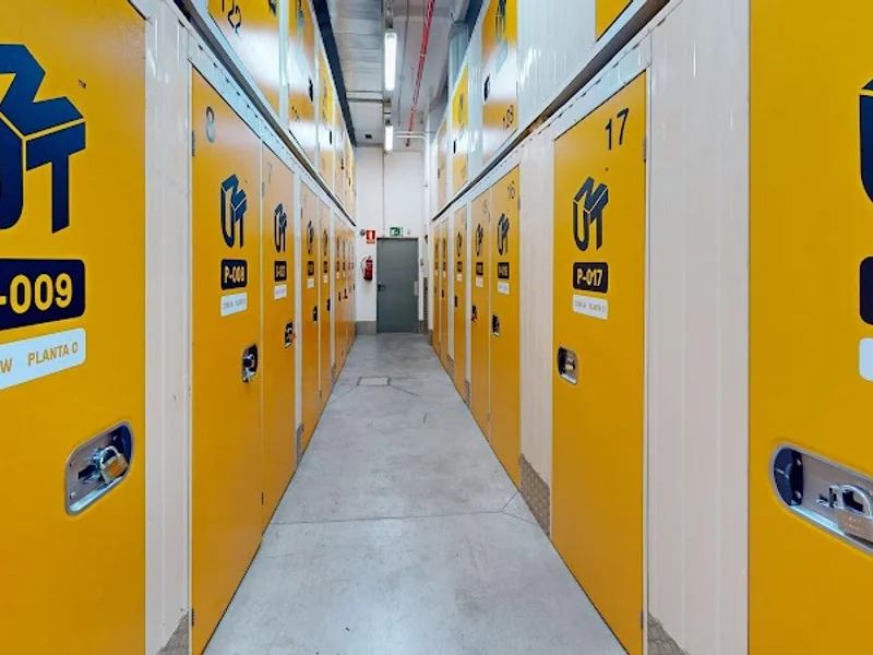 Necesito Un Trastero en Quintana, Madrid en C. del Lago Constanza, 18, Cdad. Lineal, 28017 Madrid, España - Imagen 1