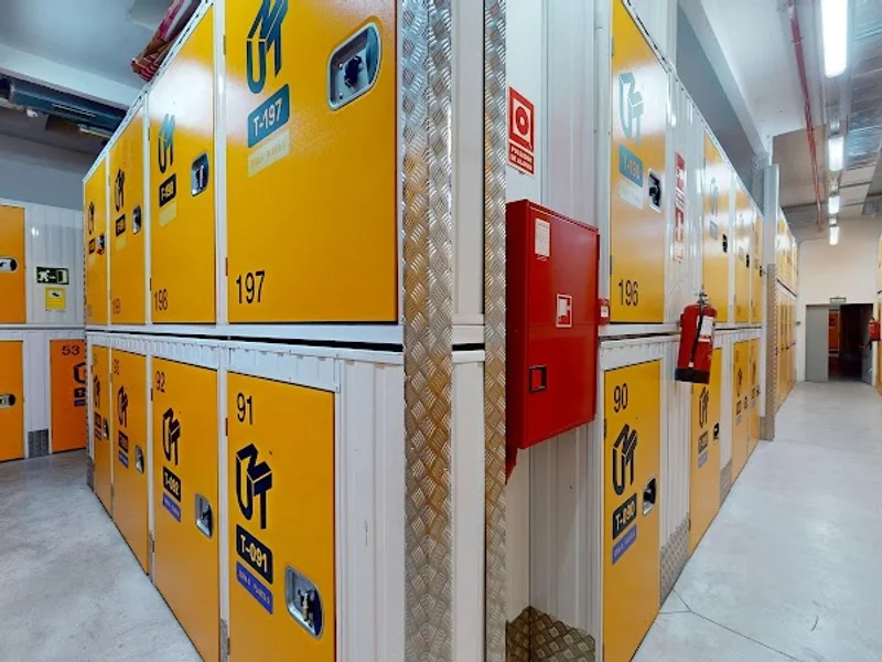 Necesito Un Trastero en Quintana, Madrid en C. del Lago Constanza, 18, Cdad. Lineal, 28017 Madrid, España - Imagen 2