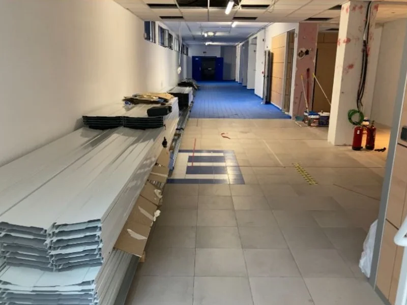 Fabricación Trastero Seguro en C. de los Urquiza, 24, Cdad. Lineal, 28017 Madrid, España - Imagen 2