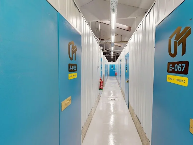 Necesito Un Trastero en Las Ventas, Madrid en C. de los Hermanos Machado, 19, Cdad. Lineal, 28017 Madrid, España - Imagen 2