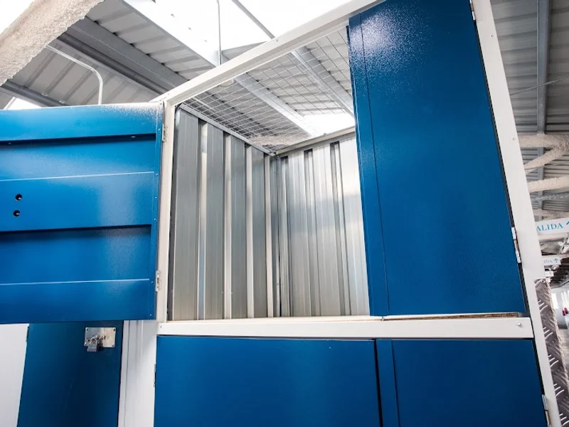 Trasteros Eguaras en C. de Vázquez de Mella, 41, Cdad. Lineal, 28017 Madrid, España - Imagen 2