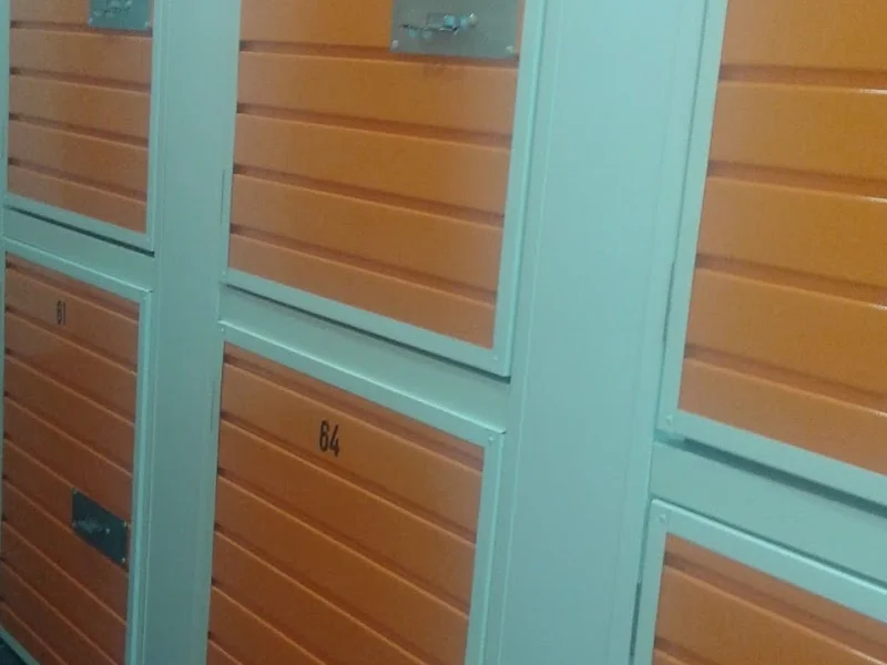 Trasteros Ascao en Calle Esteban Collantes, 37, Cdad. Lineal, 28017 Madrid, España - Imagen 4