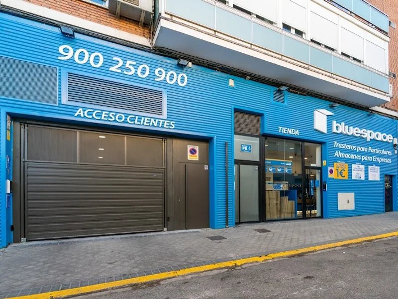 Bluespace Arturo Soria en C. de La Marquesa de Torrecilla, 4, Cdad. Lineal, 28027 Madrid, España - Imagen 1