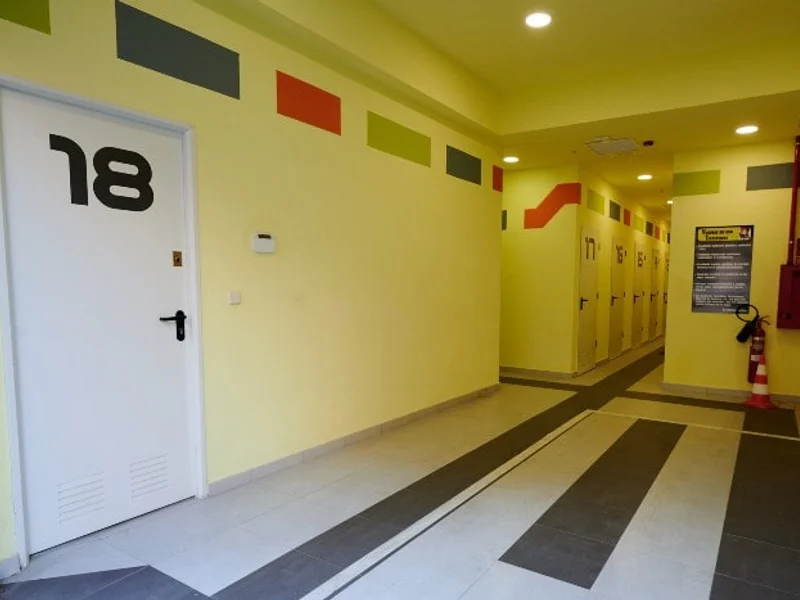 Mini Almacenes Madrid en C. del Río Ulla, 24, Cdad. Lineal, 28017 Madrid, España - Imagen 1