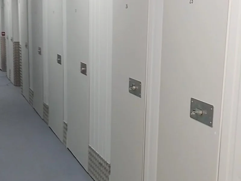 L&R TRASTEROS en C. San Lamberto, 3, posterior, Cdad. Lineal, 28017 Madrid, España - Imagen 4