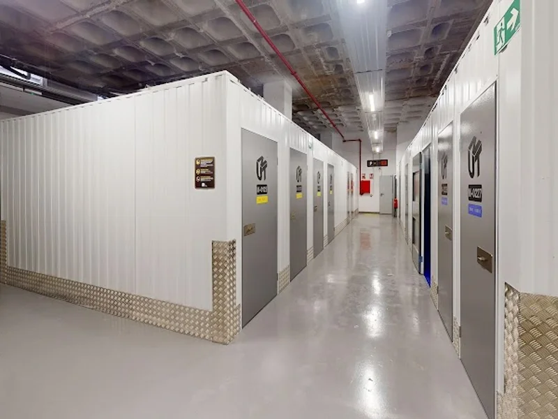 Necesito Un Trastero en Pozuelo de Alarcón, Madrid en C. Manises, 3, 28224 Pozuelo de Alarcón, Madrid, España - Imagen 3