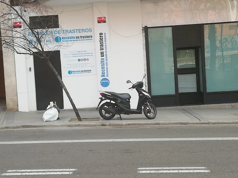 Trastero Necesito un Trastero en C. de López de Hoyos, 80, Chamartín, 28002 Madrid, España - MejorTrastero