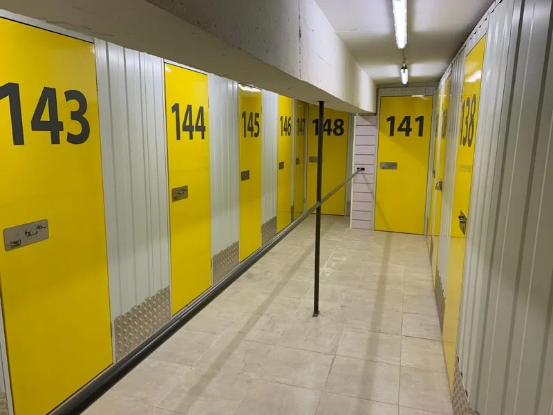 Newtrast en C. Treviana, 2, Cdad. Lineal, 28043 Madrid, España - Imagen 1