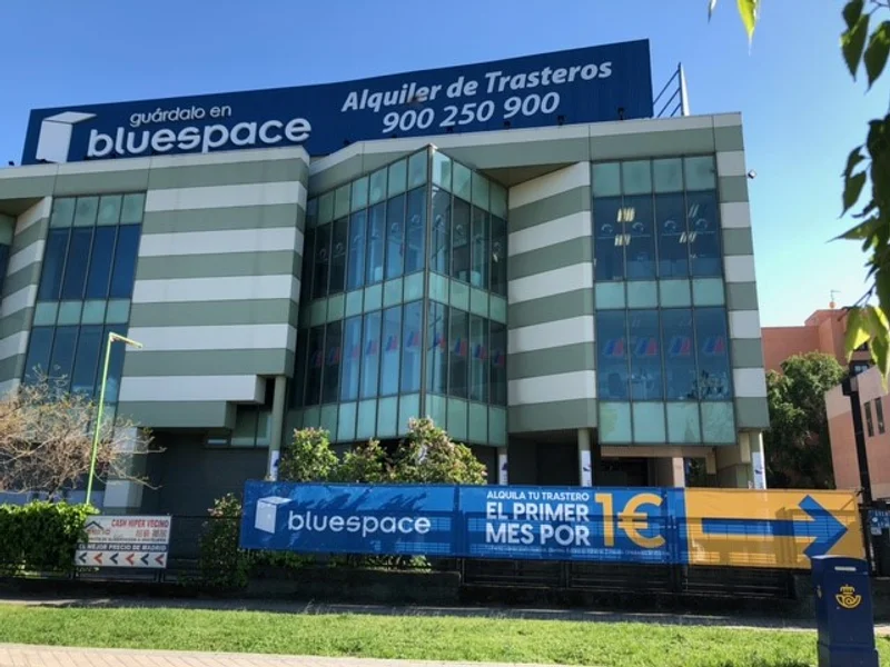Bluespace Plenilunio en Av. de Aragón, 336, San Blas-Canillejas, 28022 Madrid, España - Imagen 1
