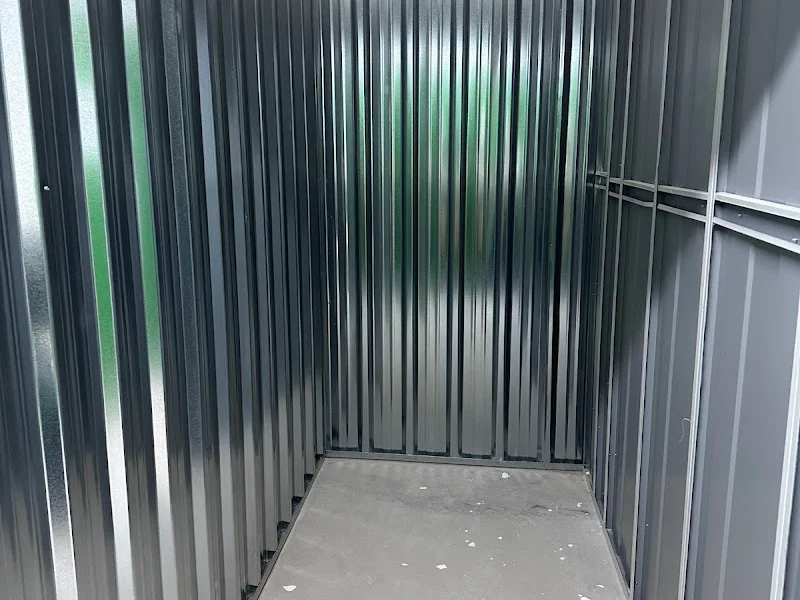 Trasteros Heliodoro - Alquiler Trasteros Madrid en C. de Campo Real, 4, Tetuán, 28039 Madrid, España - Imagen 3