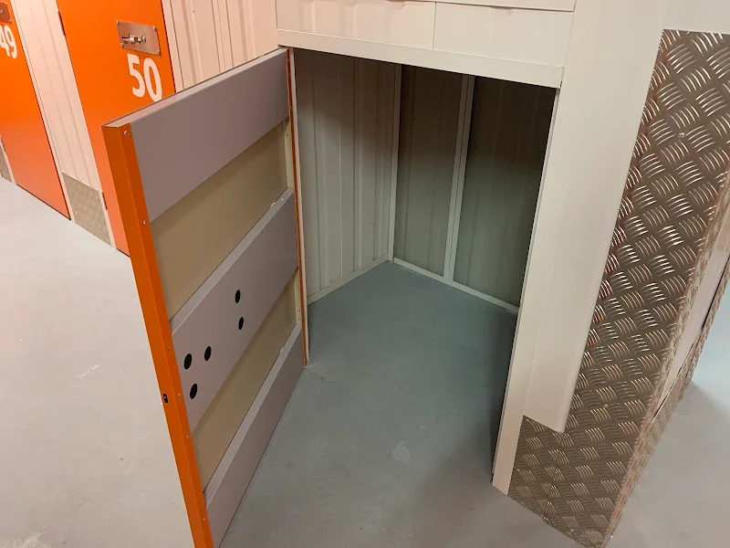 Trasteros Naranja Tetuán en C. de Dolores, 16, Tetuán, 28039 Madrid, España - Imagen 4