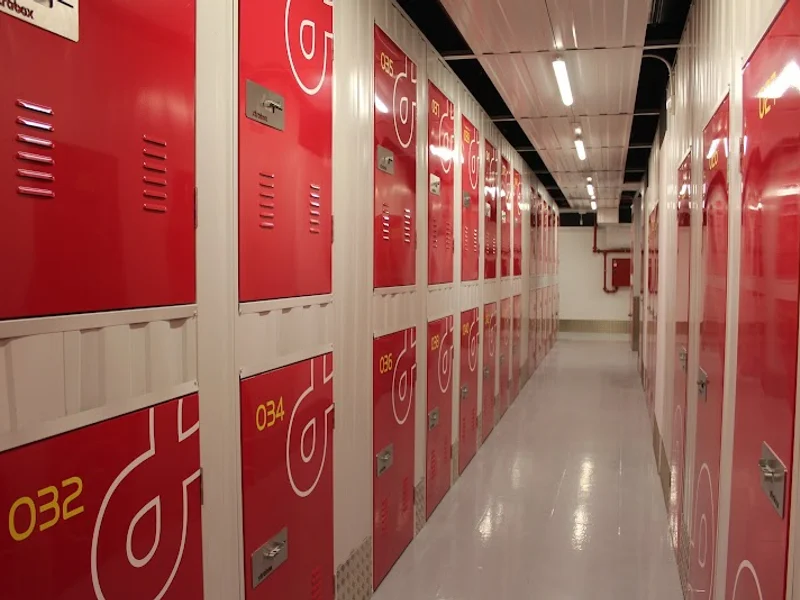 Xtrabox en P.º de la Castellana, 123, Posterior, Tetuán, 28046 Madrid, España - Imagen 1