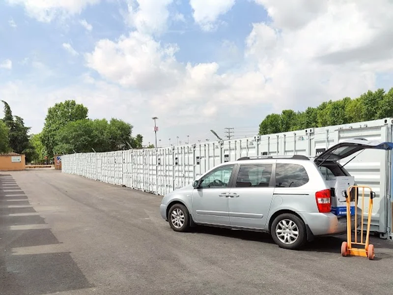 Alquiler de Trasteros Leganés CUBIK ESPACIO en A-42, Km 8,3, 28916 Leganés, Madrid, España - Imagen 2