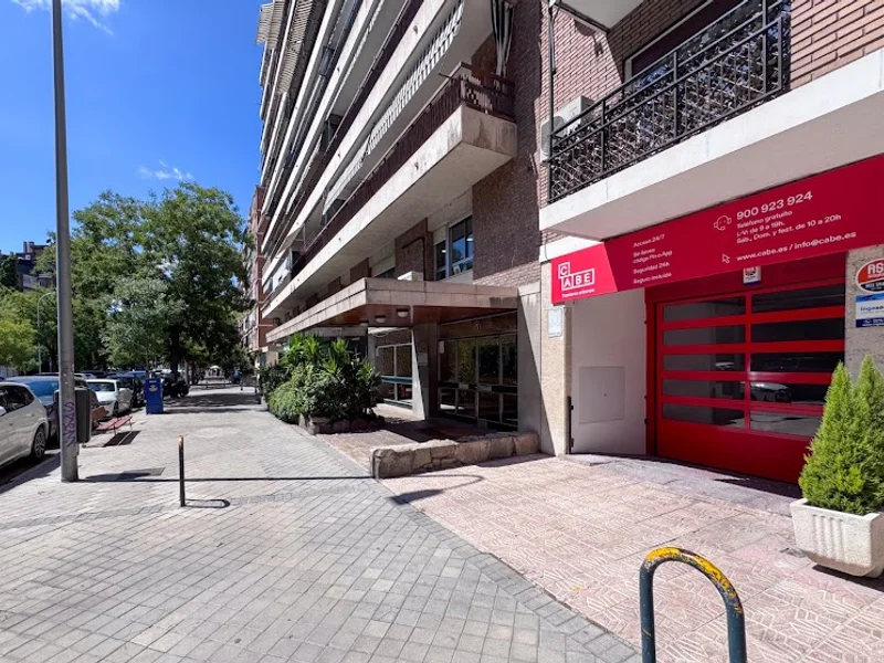 CABE Trasteros - Chamartín en C de Víctor de la Serna, 7, Chamartín, 28016 Madrid, España - Imagen 2