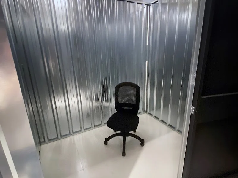 Pongo Trasteros Canillas en C. de Palermo, 42, Hortaleza, 28043 Madrid, España - Imagen 4