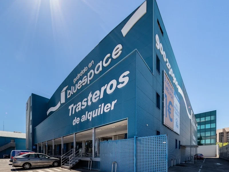 Bluespace Barajas en C. Trespaderne, 25, Barajas, 28042 Madrid, España - Imagen 2