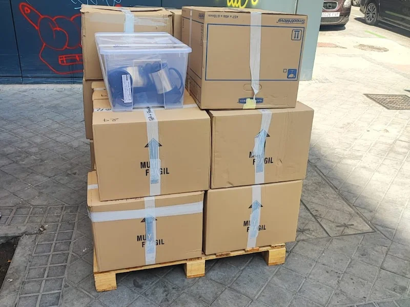 Mudanzas Cristian en Av. de la Osa Mayor, 65, 1º A, Moncloa - Aravaca, 28023 Madrid, España - Imagen 4