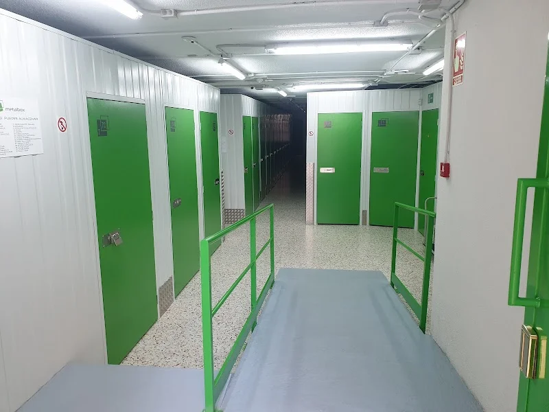 Metalbox Self Storage en C. de la Drácena, 34, 28016, Chamartín, 28016 Madrid, España - Imagen 1