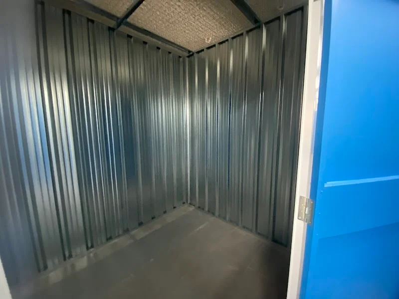 TRASTEROS BLUE BOXES, S.L. CANILLAS HORTALEZA C/TRIBALDOS, 2 en C. de Tribaldos, 2, Hortaleza, 28043 Madrid, España - Imagen 3