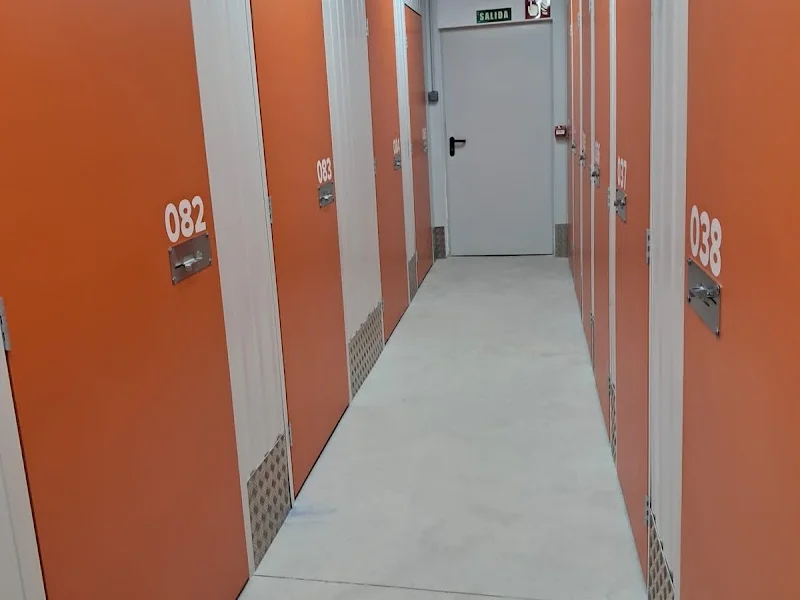 BeBox Trasteros Tetuán en C. Pinos Alta, 96, Tetuán, 28029 Madrid, España - Imagen 2