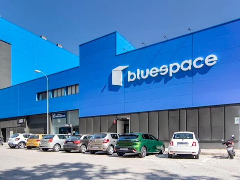 Bluespace H. Ramón y Cajal en C. de Manuel Tovar, 28, Fuencarral-El Pardo, 28034 Madrid, España - Imagen 1