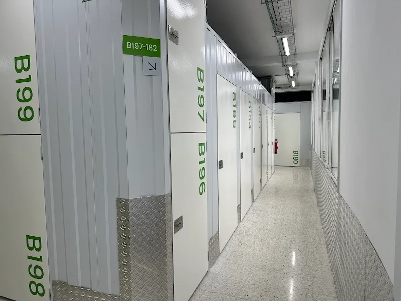 RedTras - Fuencarral en Av del Cardenal Herrera Oria, 63, Fuencarral-El Pardo, 28034 Madrid, España - Imagen 2