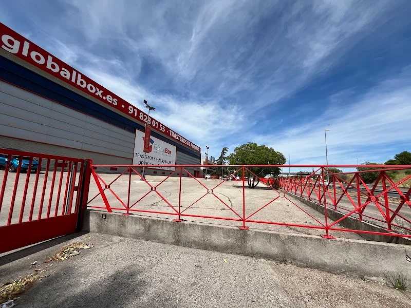 GLOBALBOX - Trasteros ALCOBENDAS en Carr. de Fuencarral, 82, 28108 Alcobendas, Madrid, España - Imagen 2