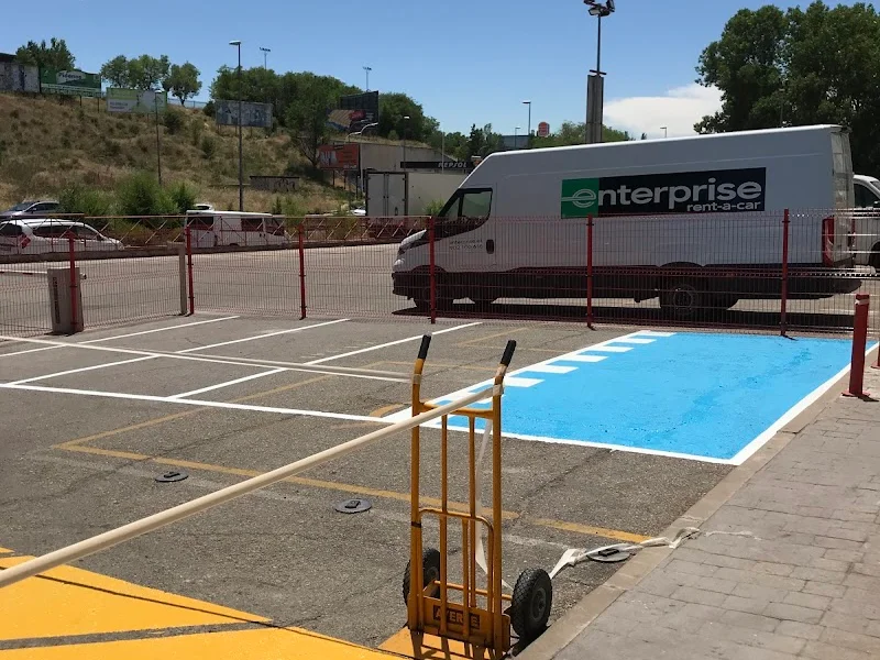 GLOBALBOX - Trasteros ALCOBENDAS en Carr. de Fuencarral, 82, 28108 Alcobendas, Madrid, España - Imagen 4