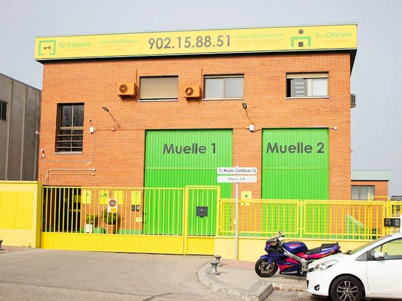 Tu Trastero® - Alquiler de Trasteros Alcobendas en C. de los Reyes Católicos, 12, 28108 Alcobendas, Madrid, España - Imagen 1