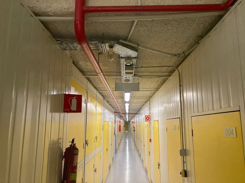 Trastero Tu Trastero® - Alquiler de Trasteros Alcobendas en C. de los Reyes Católicos, 12, 28108 Alcobendas, Madrid, España - MejorTrastero