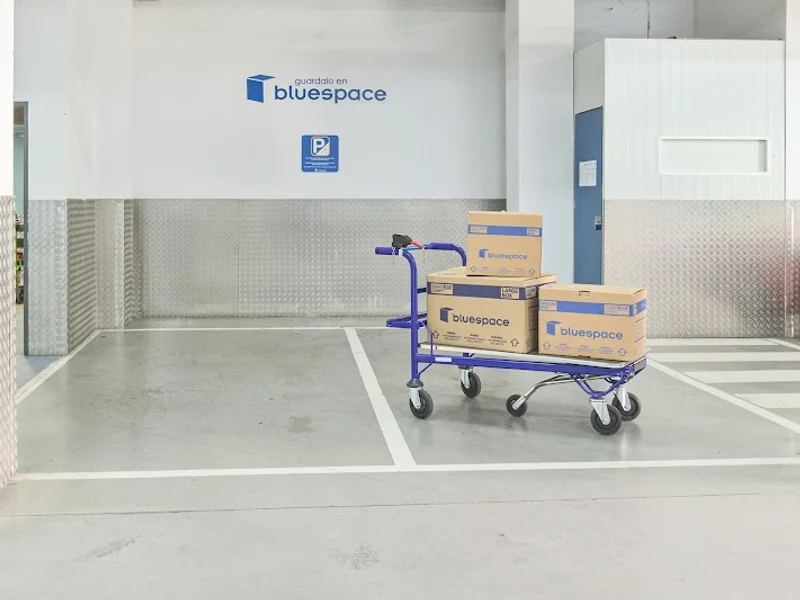 Bluespace Alcobendas en Carr. de Fuencarral, 20, 28108 Alcobendas, Madrid, España - Imagen 2