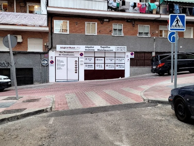 ALQUITRAS en C. de Zamora, 2, 28100 Alcobendas, Madrid, España - Imagen 3