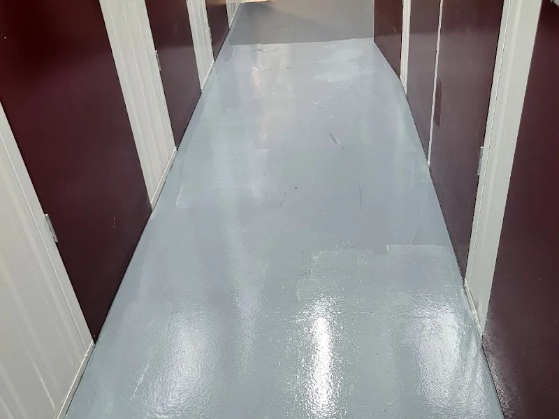 ALQUITRAS en C. de Zamora, 2, 28100 Alcobendas, Madrid, España - Imagen 4