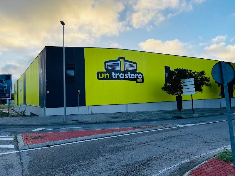 Alquiler de trasteros en Madrid | Un Trastero en C. de la Acebeda, 1, Villaverde, 28021 Madrid, España - Imagen 3