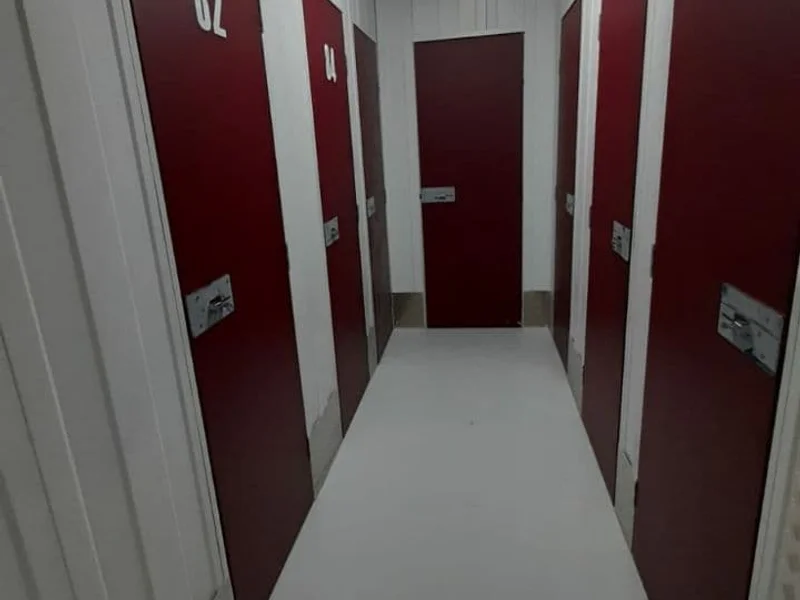 ALQUI-TRAS en C. de Zamora, 2, 28100 Alcobendas, Madrid, España - Imagen 2