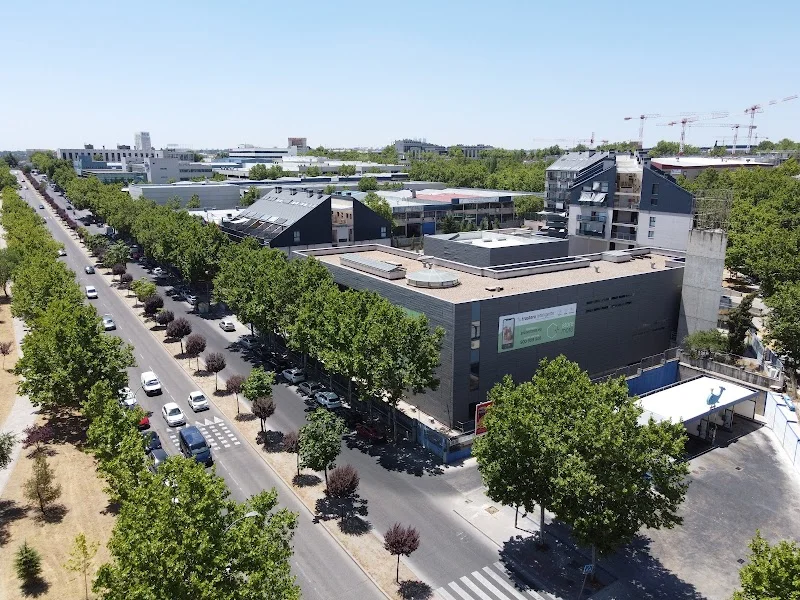 Storemore San Sebastián de los Reyes | Trasteros en Av. de los Pirineos, 17, 28703 San Sebastián de los Reyes, Madrid, España - Imagen 1