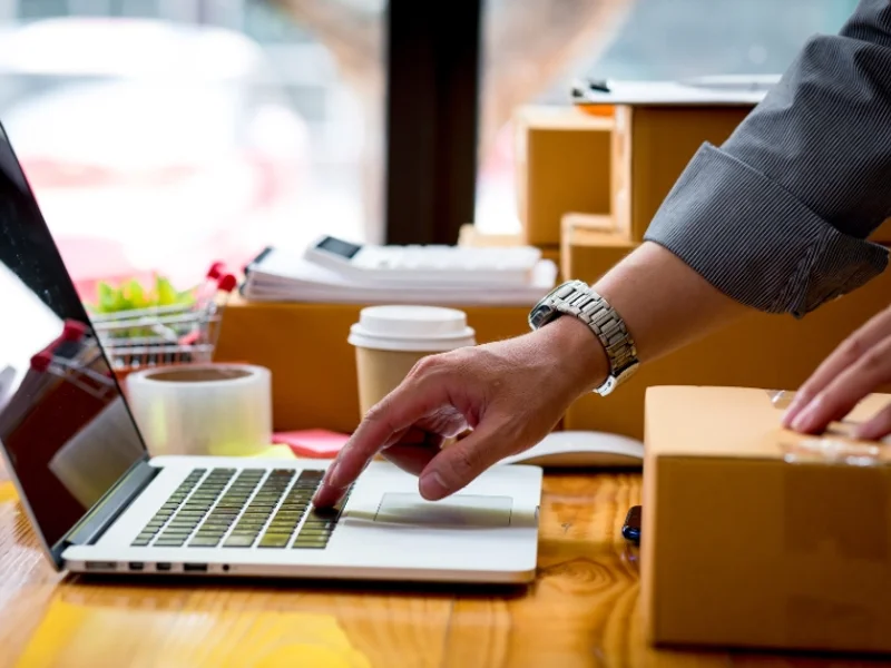 Almazen en Av. de los Pirineos, 23, 28703 San Sebastián de los Reyes, Madrid, España - Imagen 2