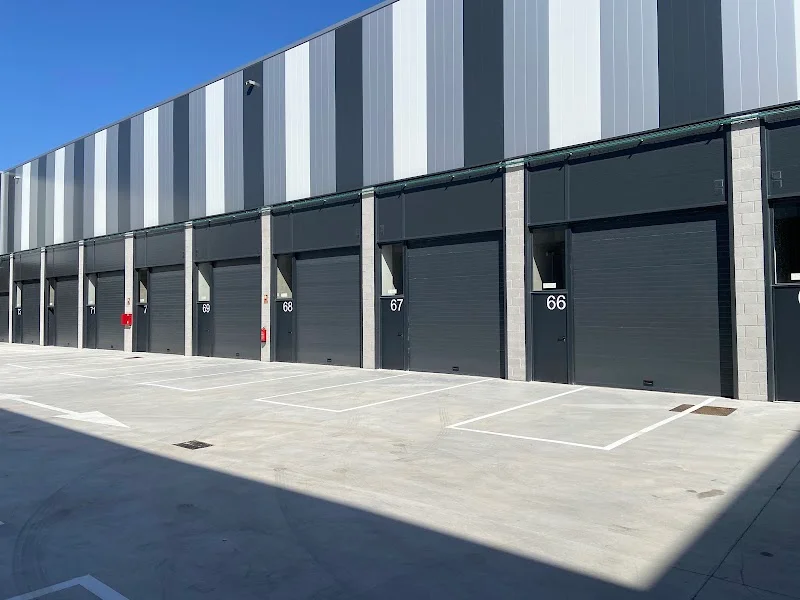 Naves pequeñas en alquiler | Un trastero en C. San Mames, 36, Villaverde, 28021 Madrid, España - Imagen 1