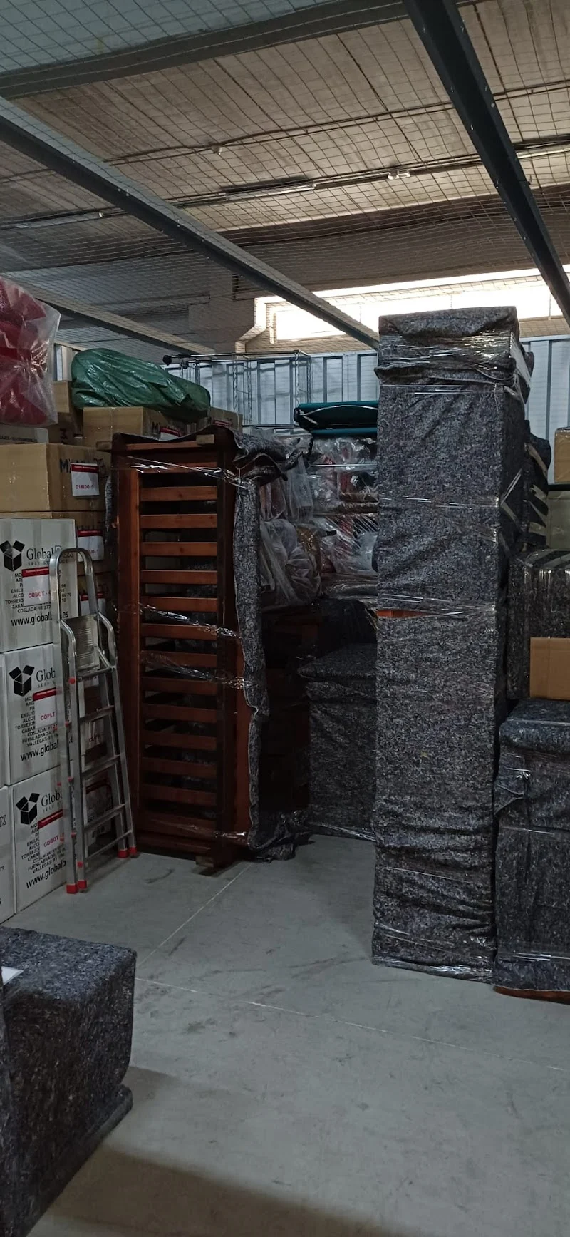 Mudanzas y Guardamuebles Johnny Alcobendas en Carr. de Fuencarral, 82, 28108 Alcobendas, Madrid, España - Imagen 5