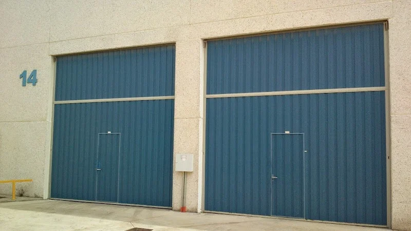 Mudanzas y Guardamuebles Contreras en C. de Fco. Villaespesa, 73, LOCAL, Cdad. Lineal, 28017 Madrid, España - Imagen 5