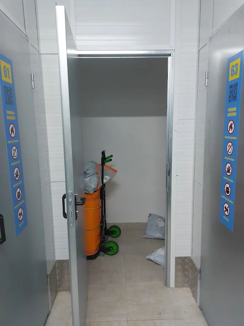 Trasterox en C. Badajoz, 3, 28931 Móstoles, Madrid, España - Imagen 3