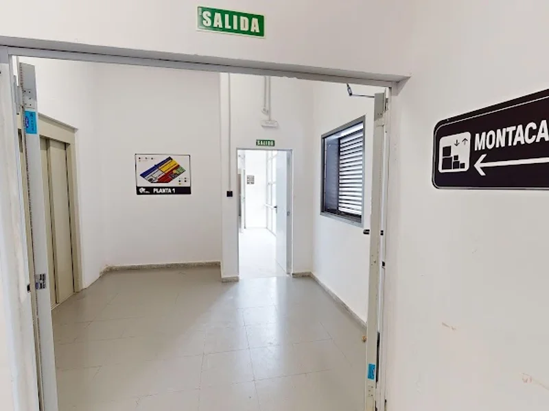 Necesito Un Trastero en Vallecas, Madrid en Calle de Luis I, 27, Vallecas, 28031 Madrid, España - Imagen 4