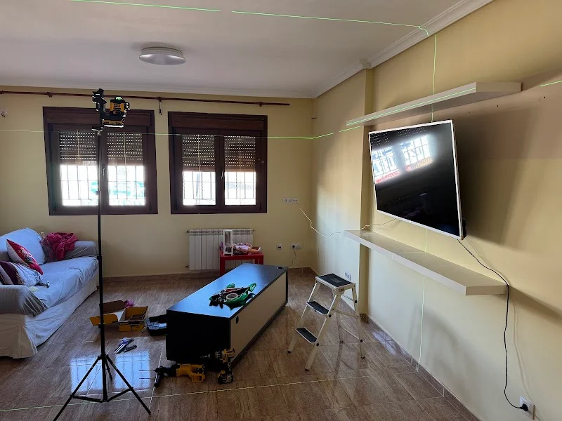 Portes y Mudanzas Izquierdo. en C. Pocillo, 4, 28923 Alcorcón, Madrid, España - Imagen 3