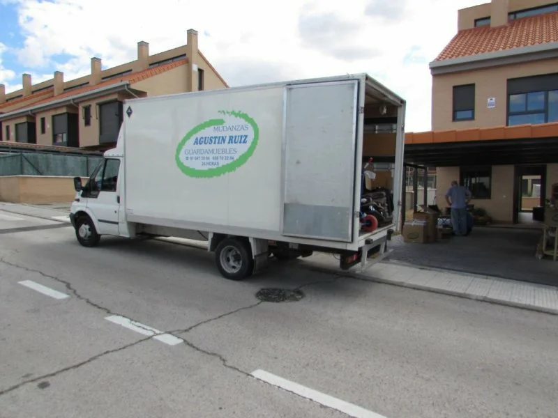 Mudanzas Agustín Ruiz en C. P.º de Móstoles, 55, 28935 Móstoles, Madrid, España - Imagen 2