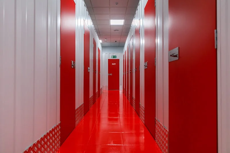 MultiBox Alcalá - Alquiler de trasteros en C. Clavel, 6, 28803 Alcalá de Henares, Madrid, España - Imagen 2